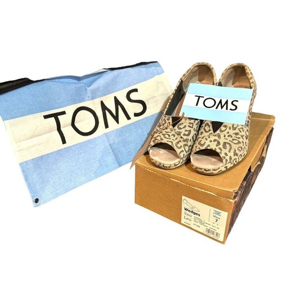 Toms Women's Leopard‎ Print Canvas Wedge Heels Size 7 - Picture 1 of 13